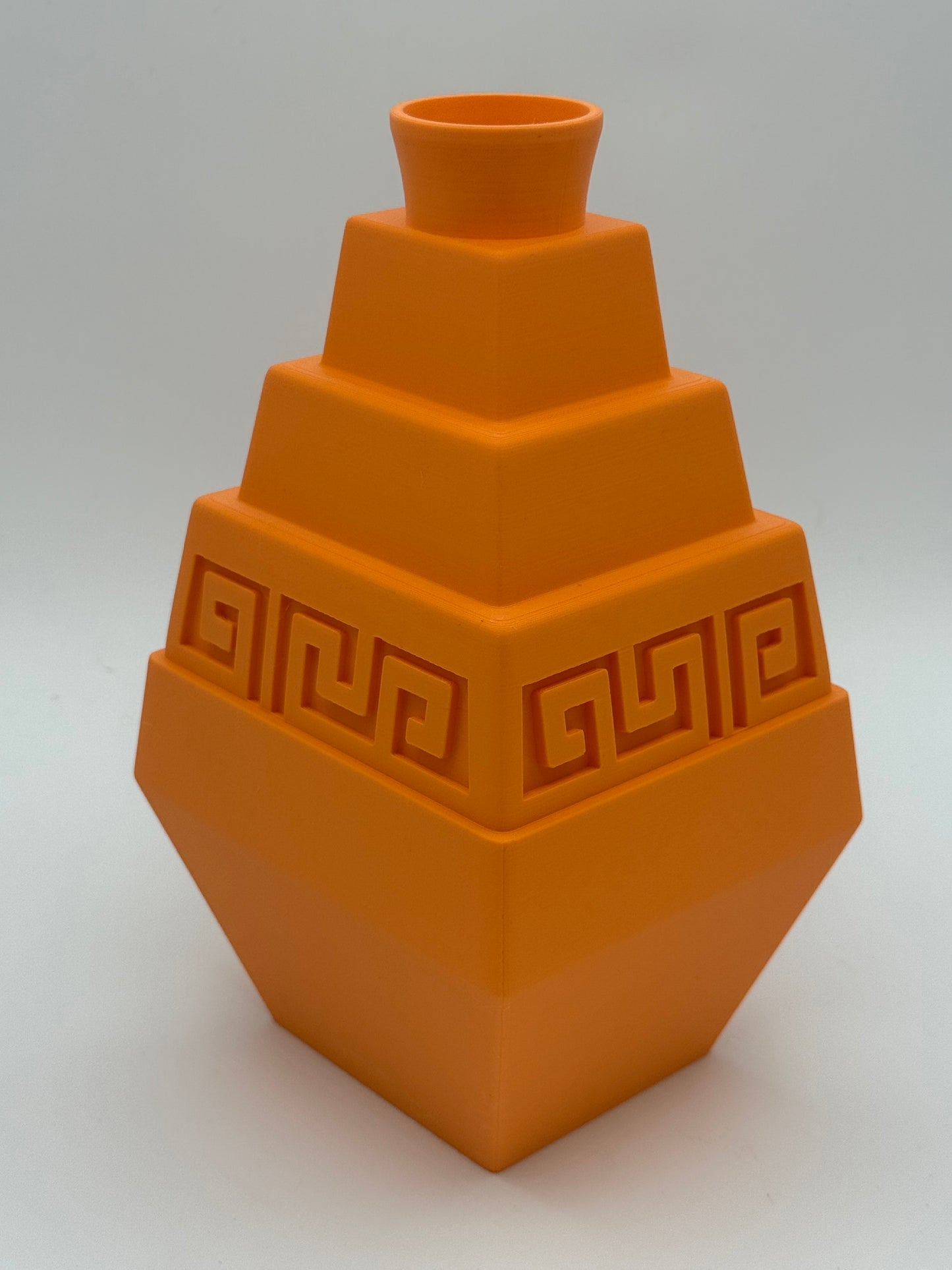 Temple Tier Vase – Mesoamerican-Inspired 3D Printed Decor