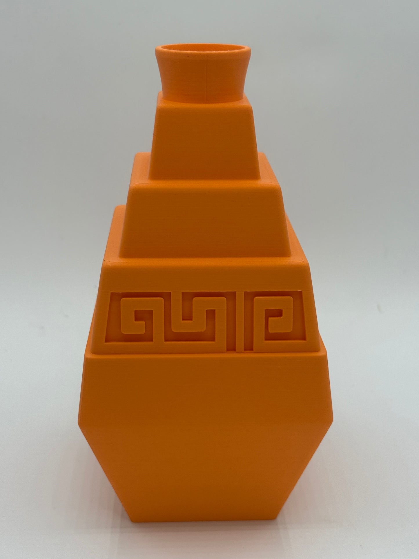 Temple Tier Vase – Mesoamerican-Inspired 3D Printed Decor
