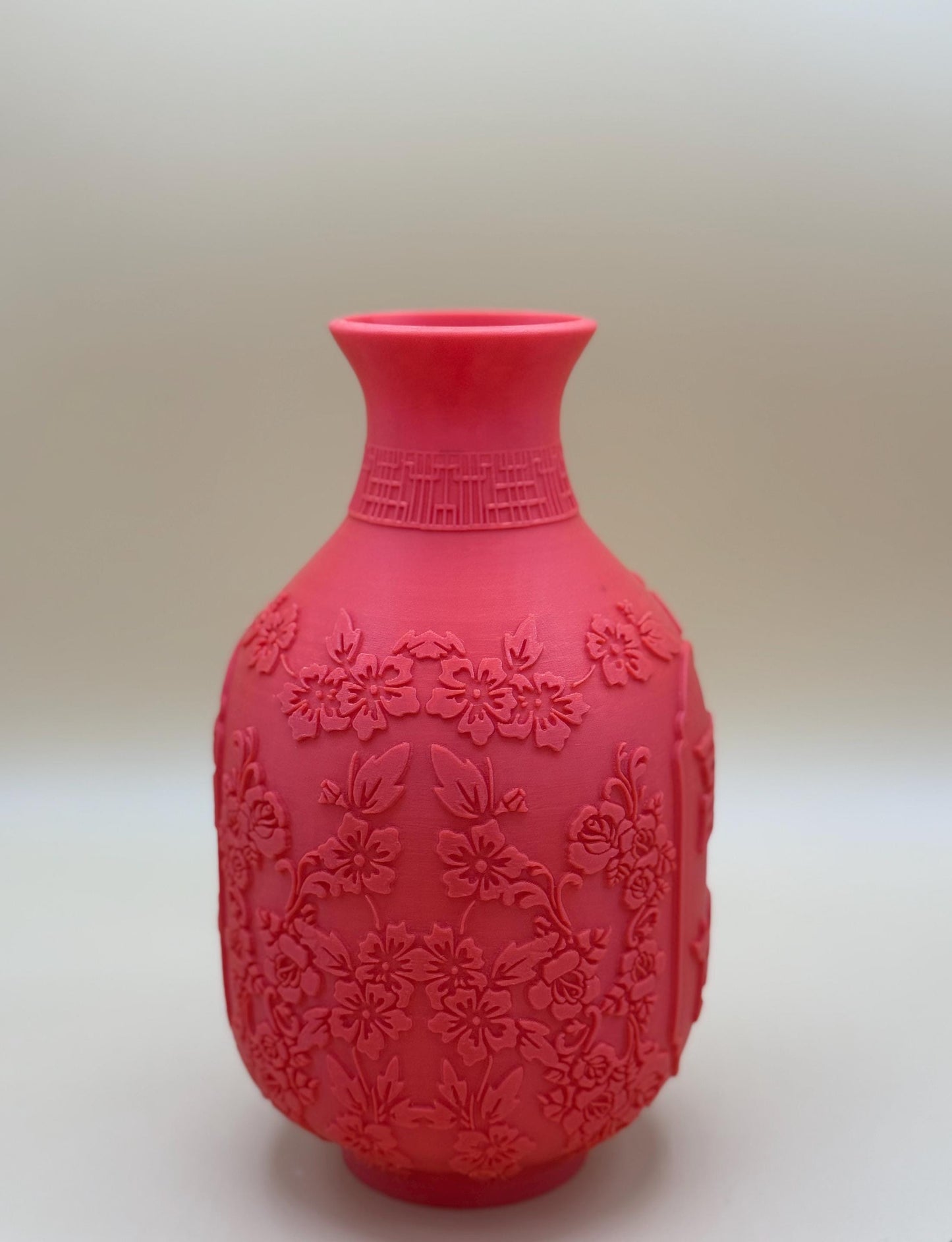 Chinese motif flower vase, red, gold, Chinese new year, lunar new year, Great Gift Idea