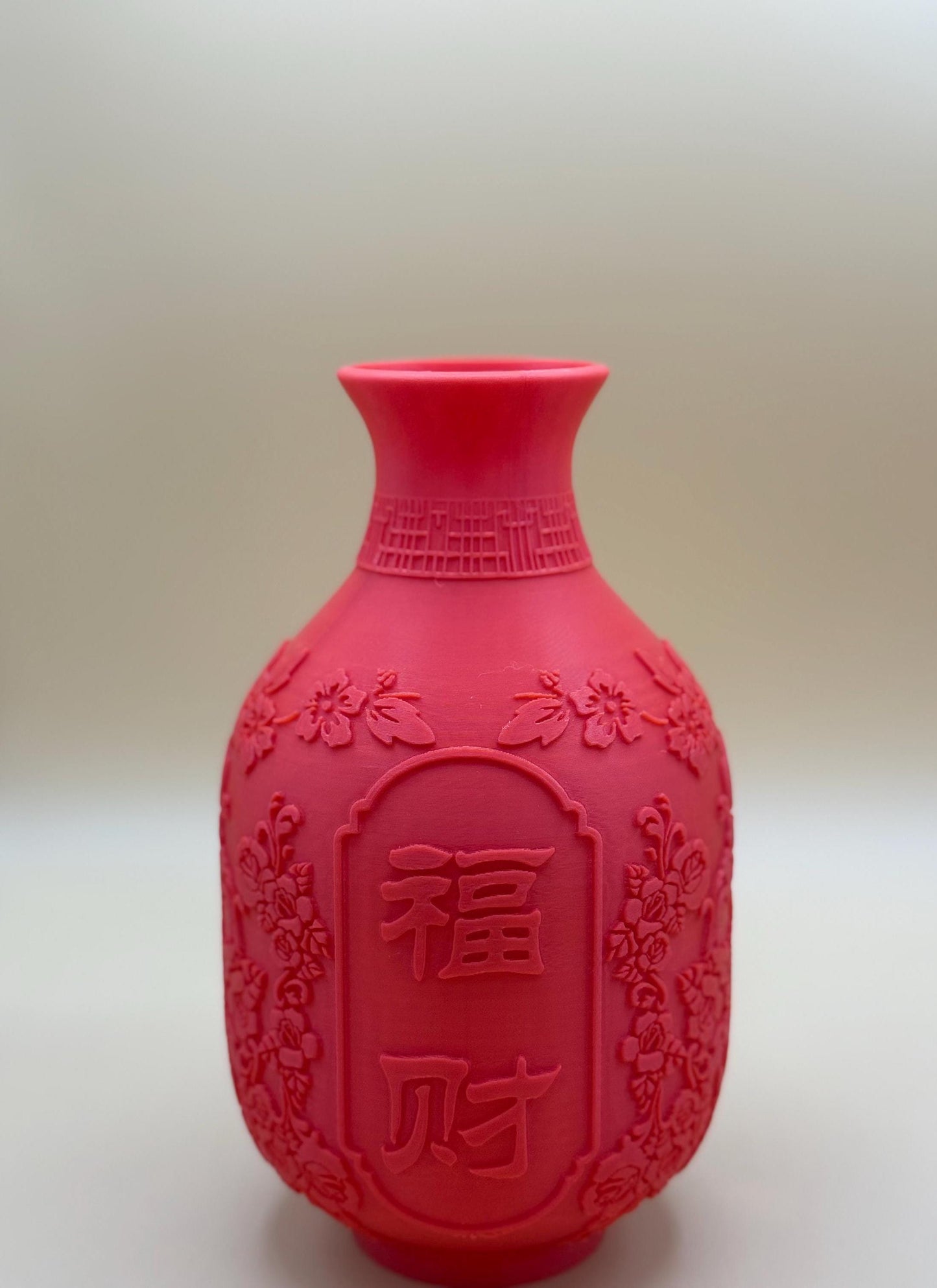 Chinese motif flower vase, red, gold, Chinese new year, lunar new year, Great Gift Idea