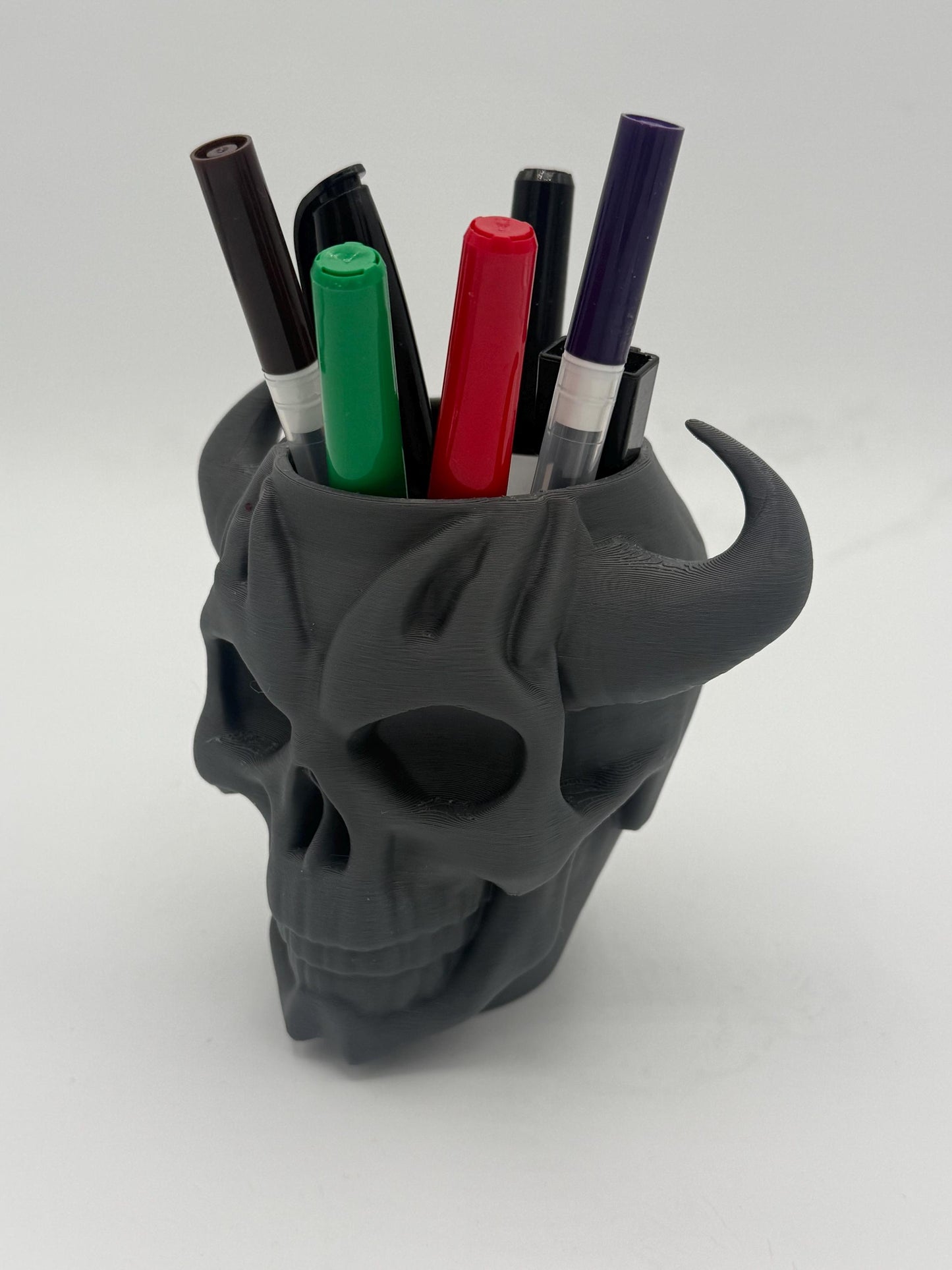 Skull with horns pen holder, unique design pen holder demon skull with horns design