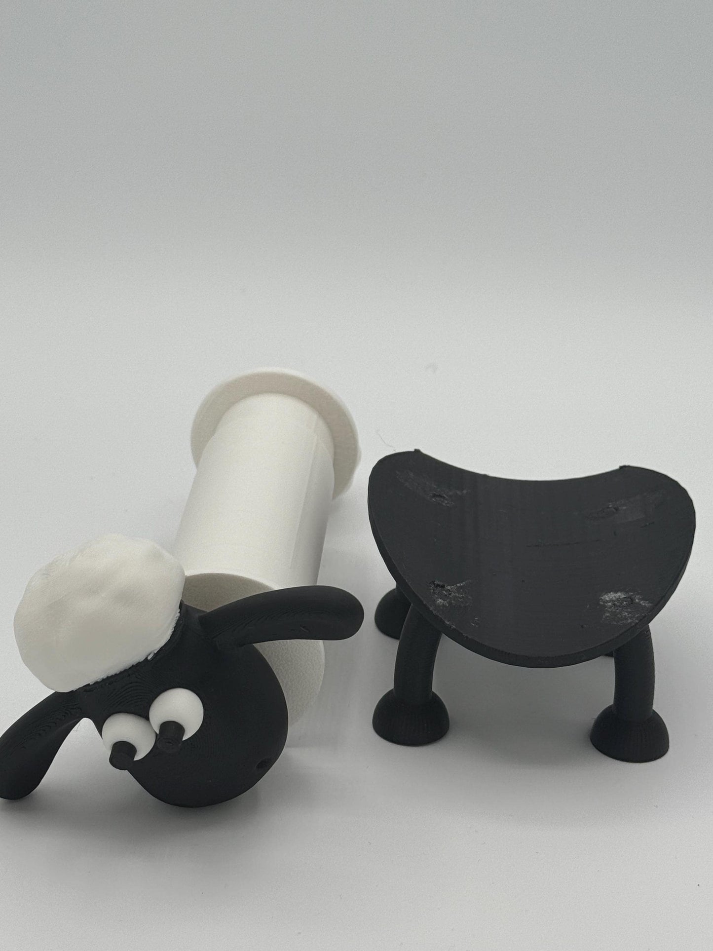 Shaun the Sheep toilet paper holder, funny toilet paper holder, Shaun The Sheep funny gift, Wallace & Gromit. Decorative gift idea.