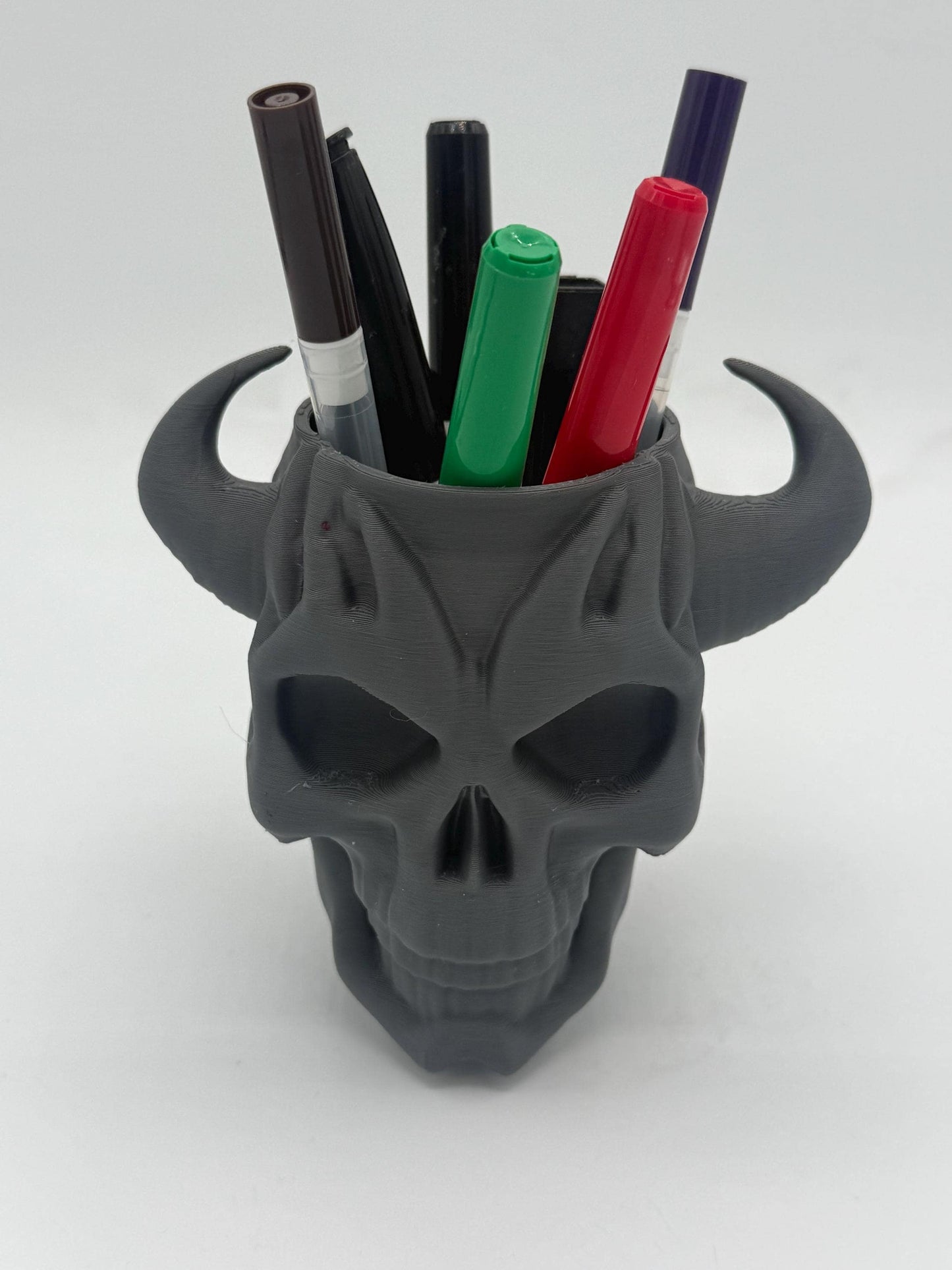 Skull with horns pen holder, unique design pen holder demon skull with horns design
