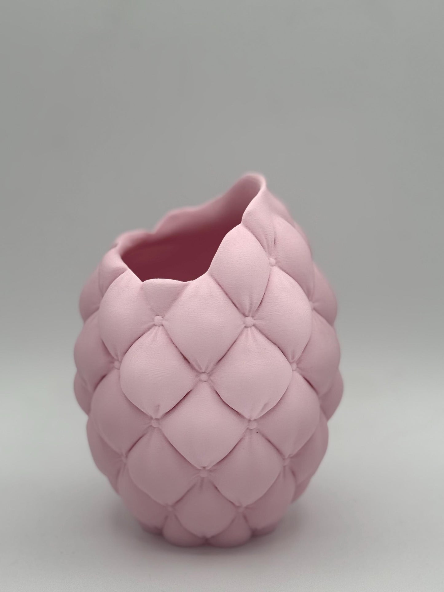 The Cushion Elegance Vase – A 3D-Printed Masterpiece of Intricate Design