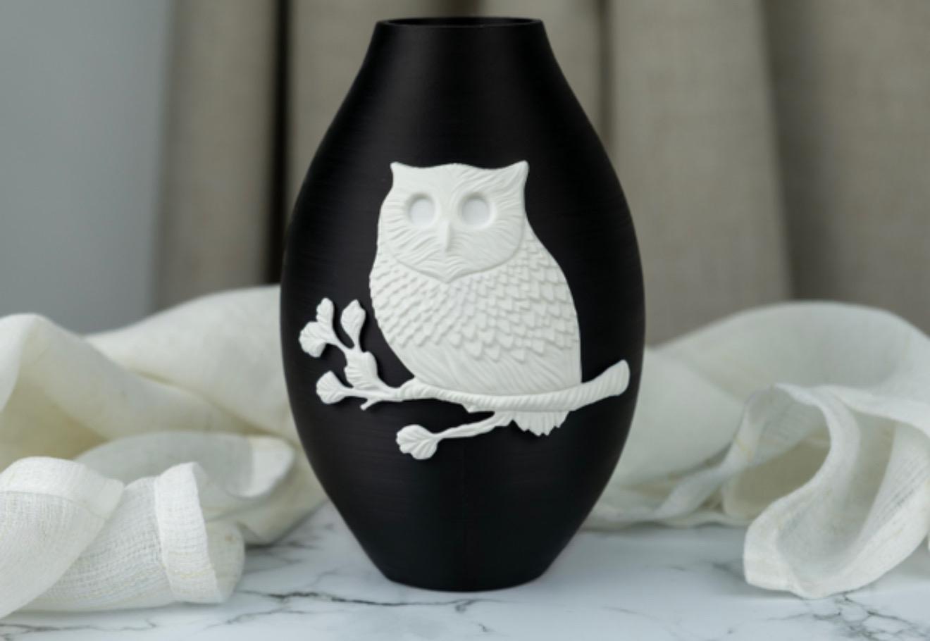 Elegant Black Vase with White Owl Design – 3D Printed Home Decor